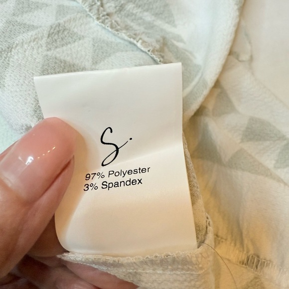 Silk & Sand Khaki White Geometric Print Flouncy Boho Dress or Coverup Size LP - Picture 10 of 11